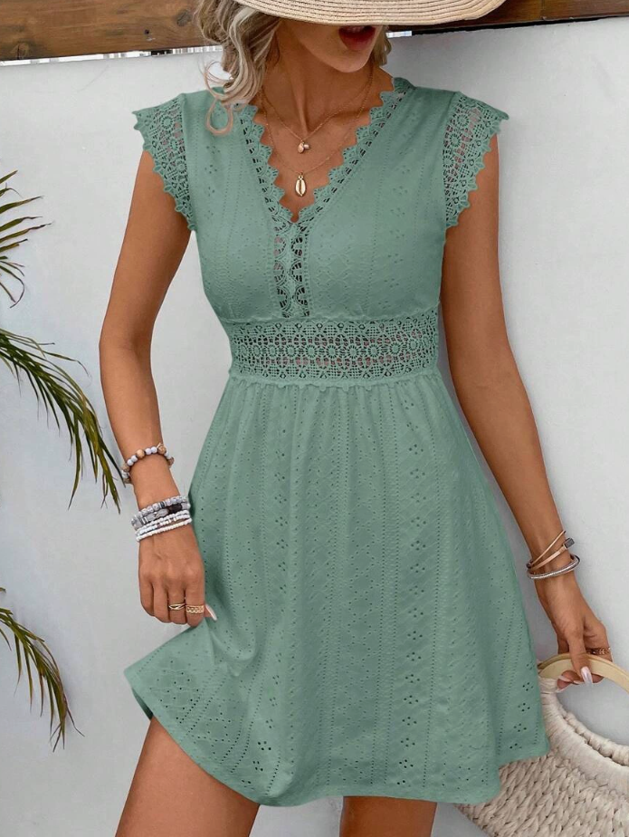 A-line dress with lace