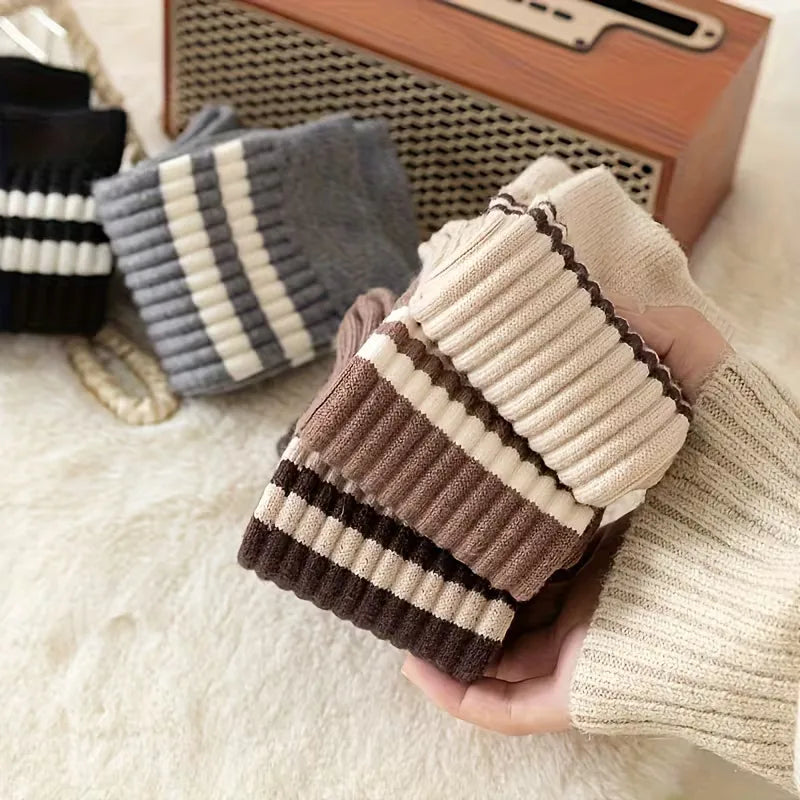 Long socks with ribbed texture
