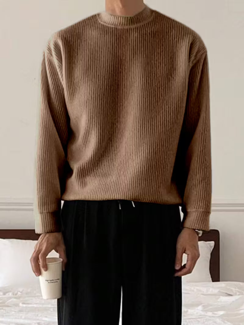 Knitted Jumper with Round Neck and Long Sleeves