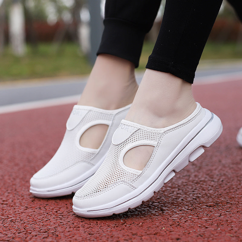 Alvaro's | Supportive Slippers