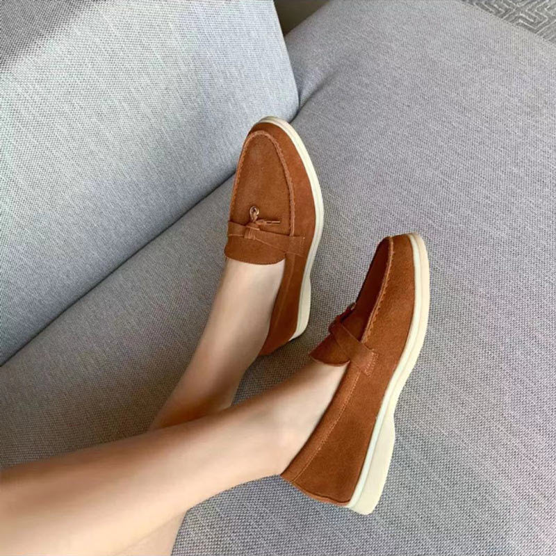 Esmée | Women's Loafer with Lock Detail