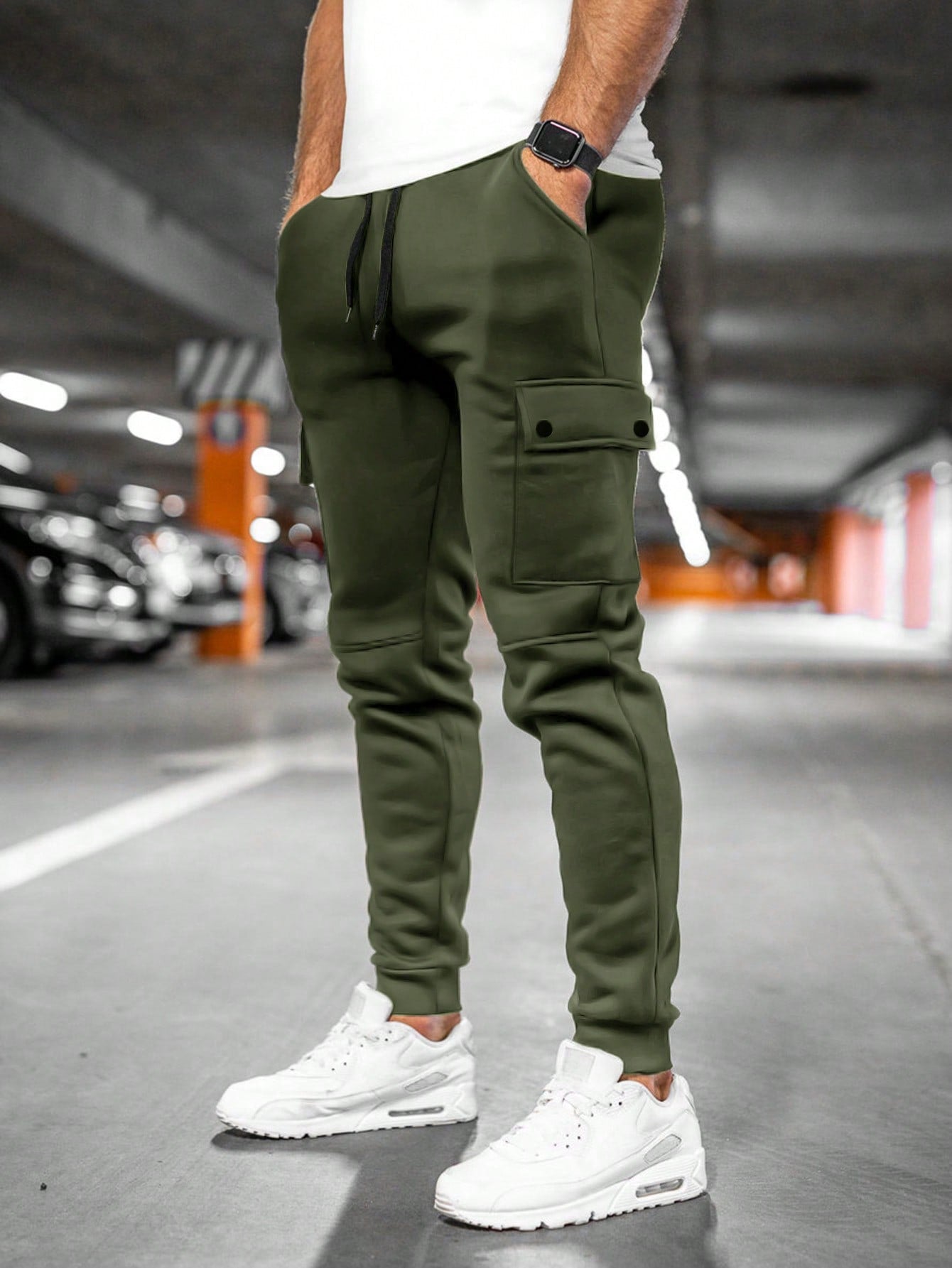 Tom | Men's Jogging Trousers with Turn-Up Pocket