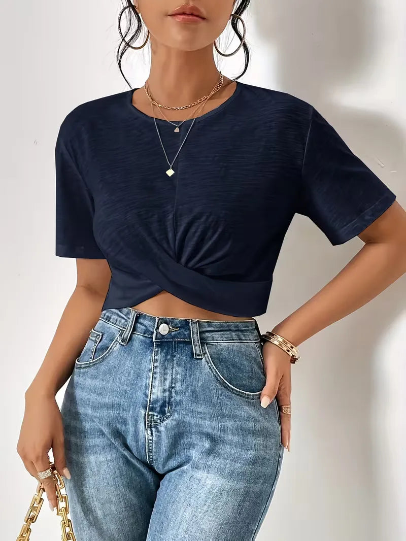 T-shirt with twist detail
