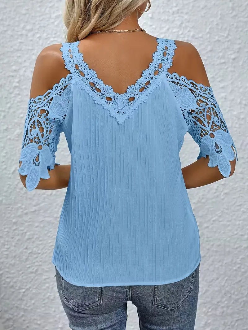 off-shoulder T-shirt with lace