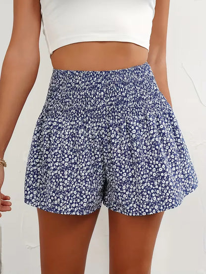Short with High Waist and Floral Pattern
