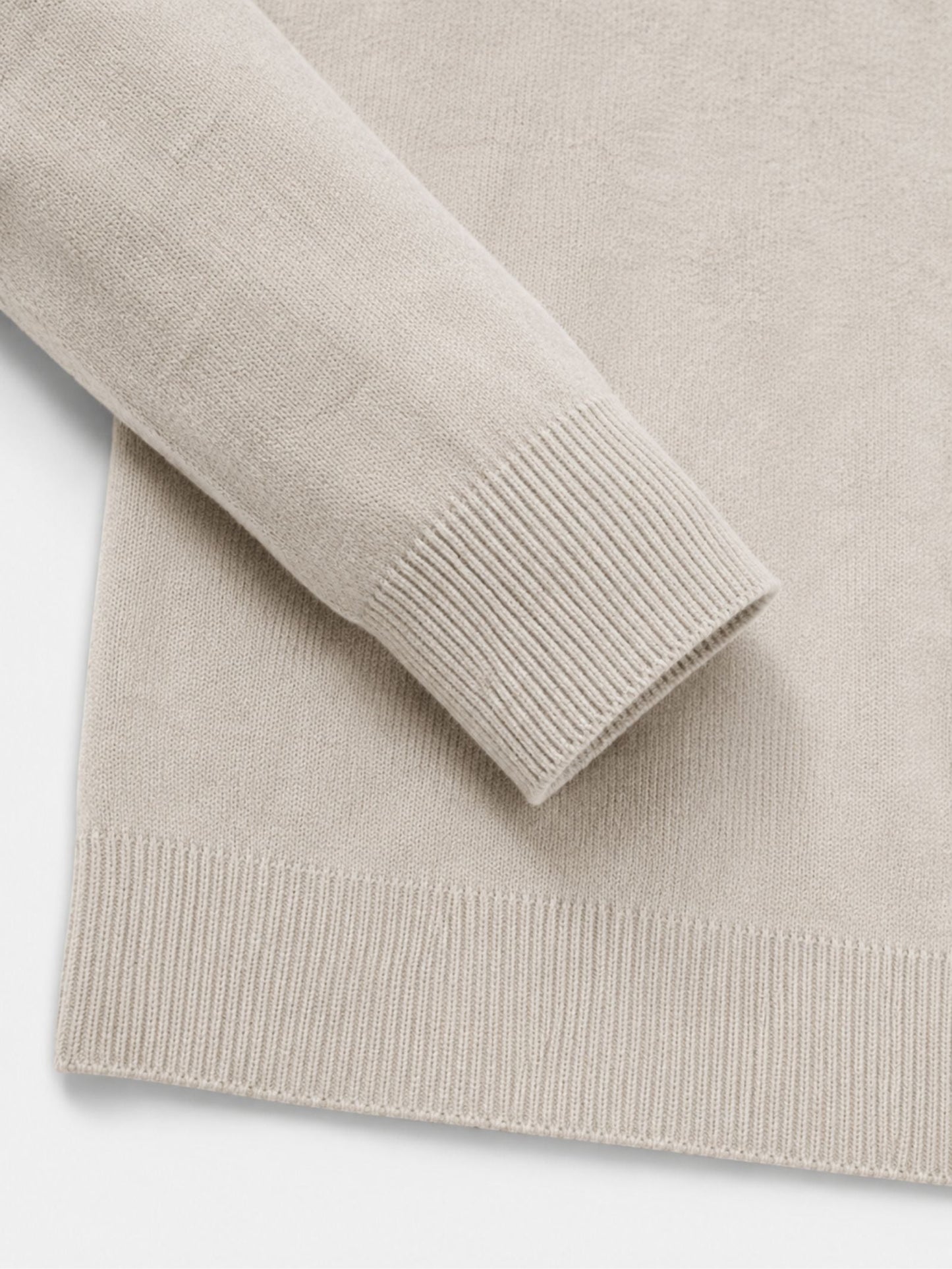 Hugo Merino Wool Men's V-Neck Jumper with Zip