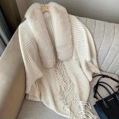 Winter scarf with faux fur