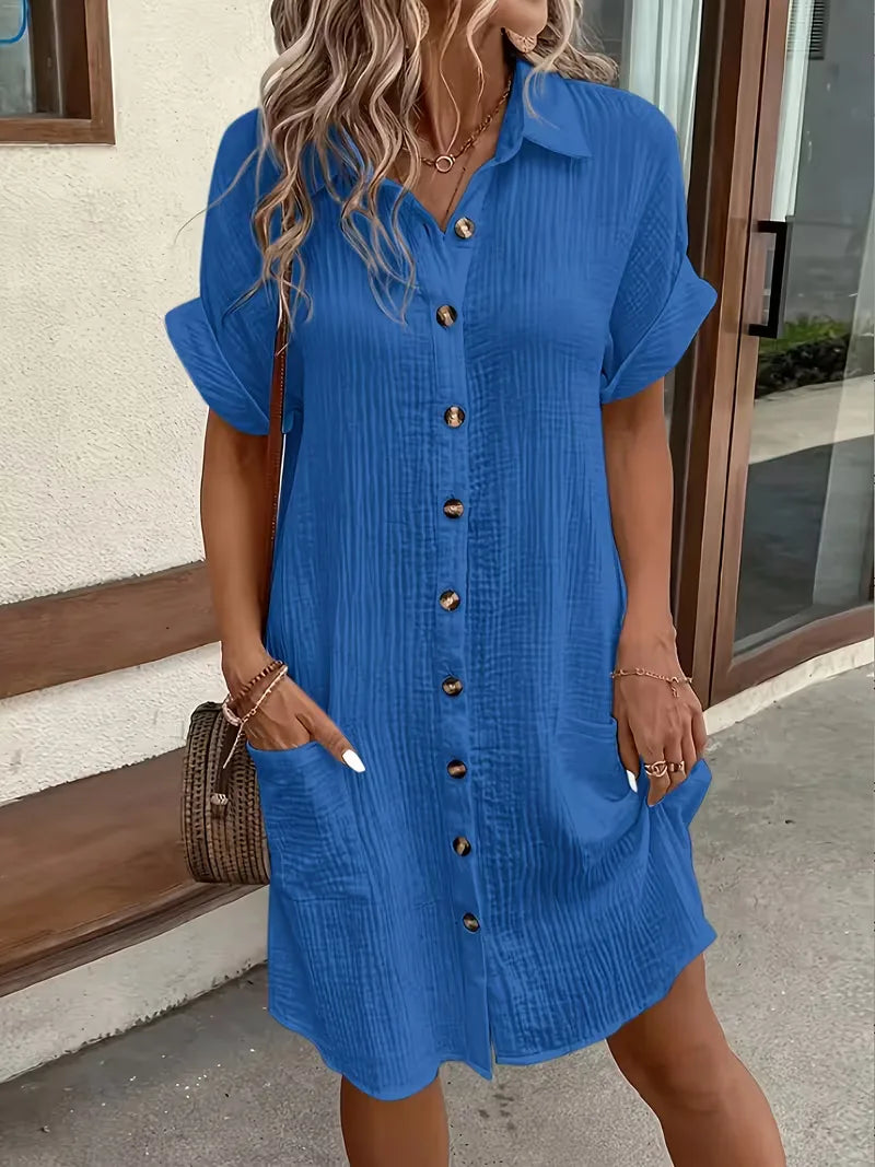 Shirt dress with V-neck and short sleeves