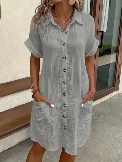 Shirt dress with V-neck and short sleeves