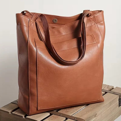 Shopper with Magnetic Closure