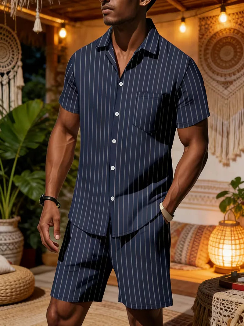 Men's Summer Outfit with Short Sleeves
