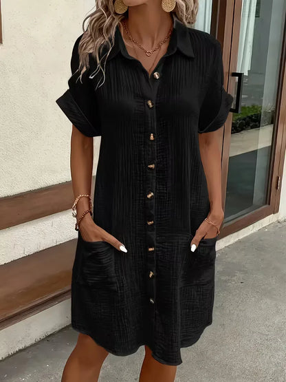 Shirt dress with V-neck and short sleeves