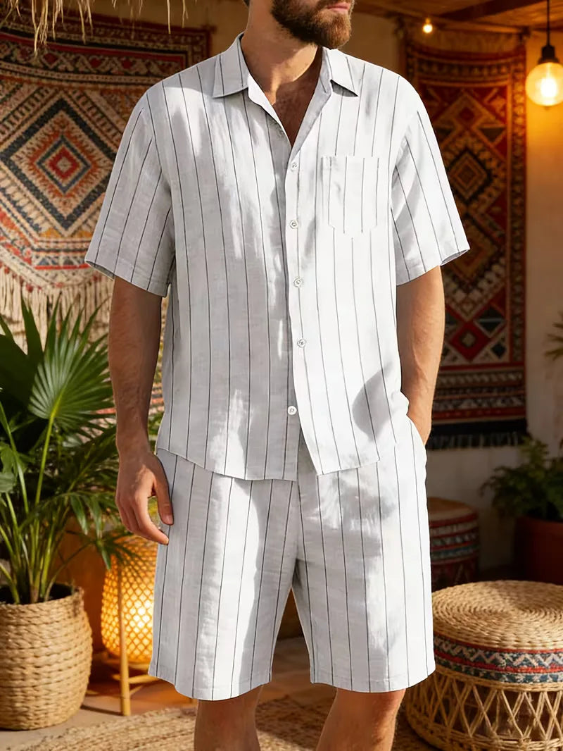 Men's Summer Outfit with Short Sleeves