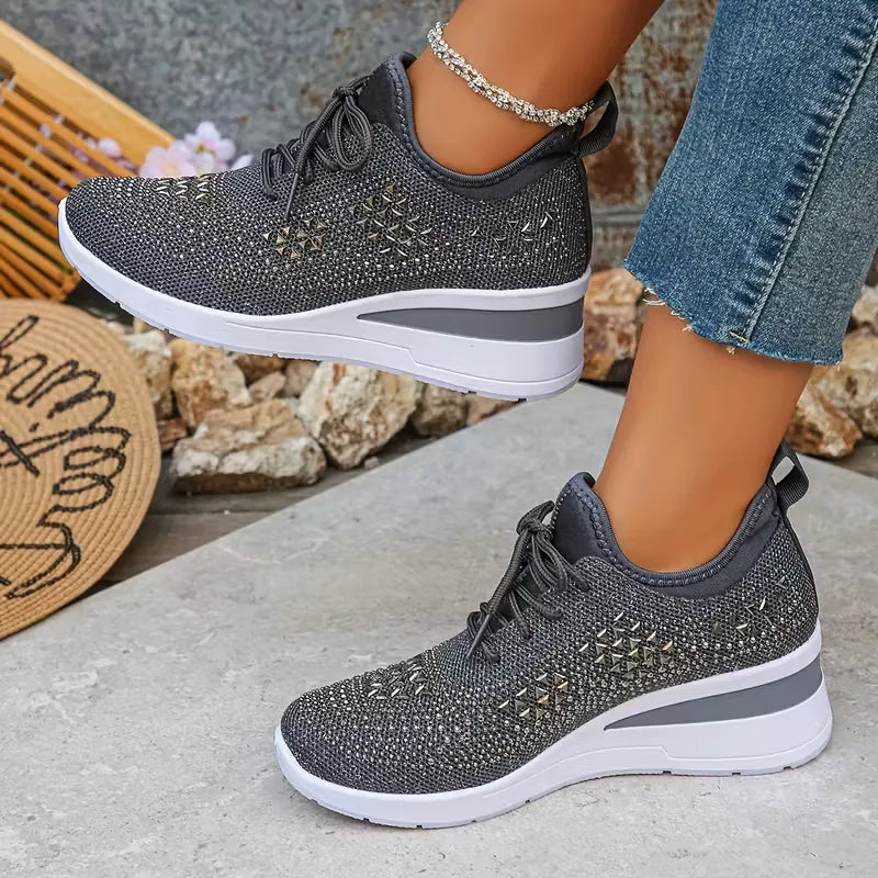 Platform sneakers with knitted upper