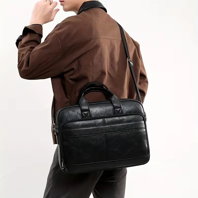 Laptop bag with adjustable shoulder strap