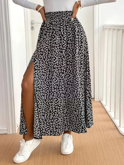 A-line skirt with flowers