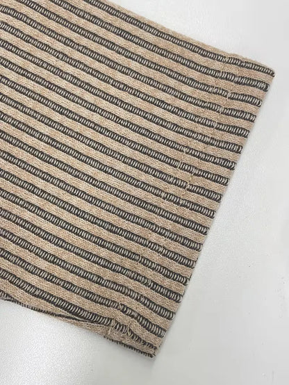 Casual men's T-shirt with jacquard pattern