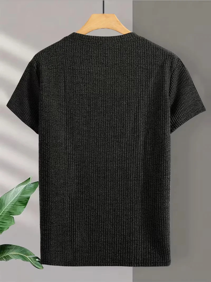Casual men's T-shirt with jacquard pattern