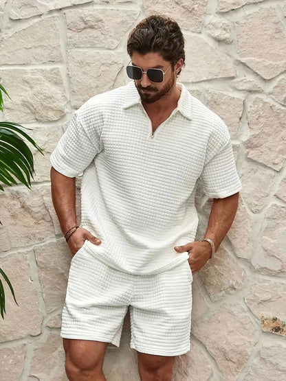 Set with V-neck and texture