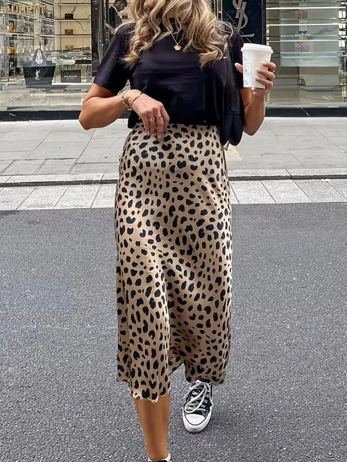 Satin Skirt with Leopard Print