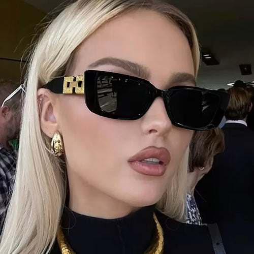 Sunglasses with Rectangular Frame