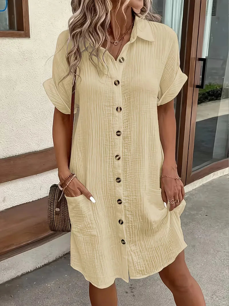 Shirt dress with V-neck and short sleeves