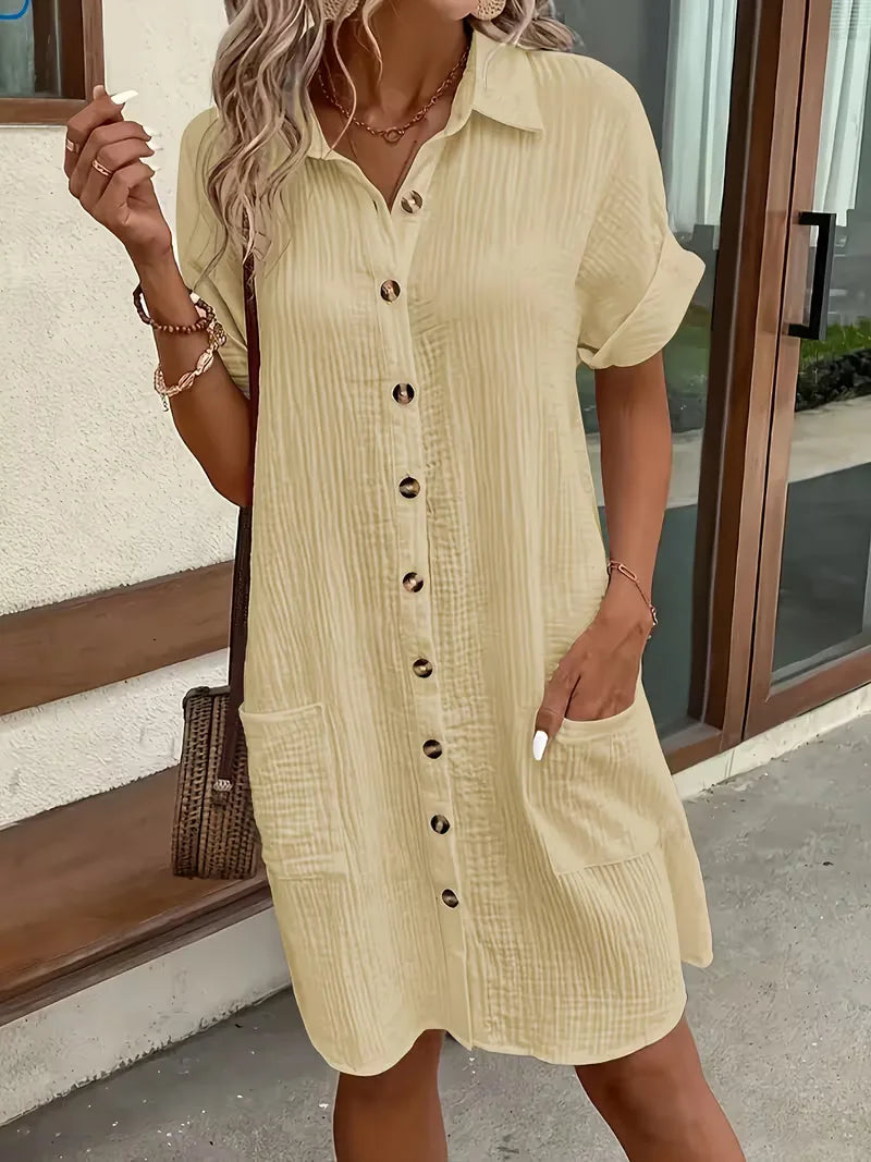 Shirt dress with V-neck and short sleeves