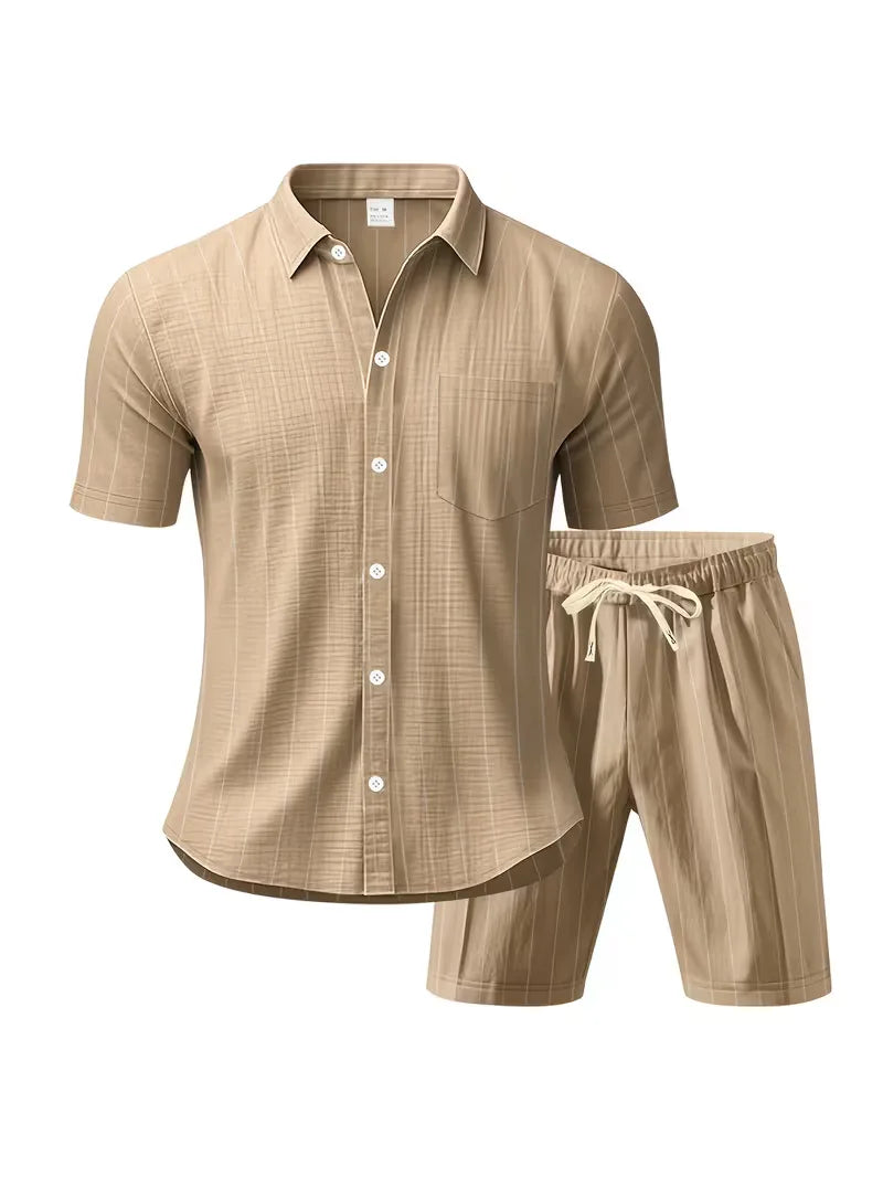 Men's Summer Outfit with Short Sleeves