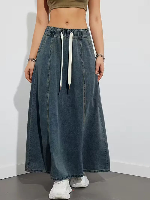 Denim skirt with elastic waistband