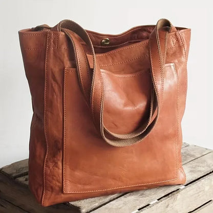 Shopper with Magnetic Closure