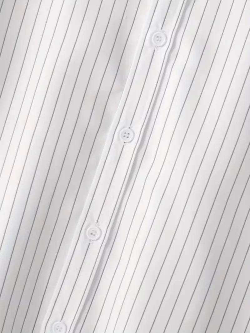 Casual shirt with vertical stripes