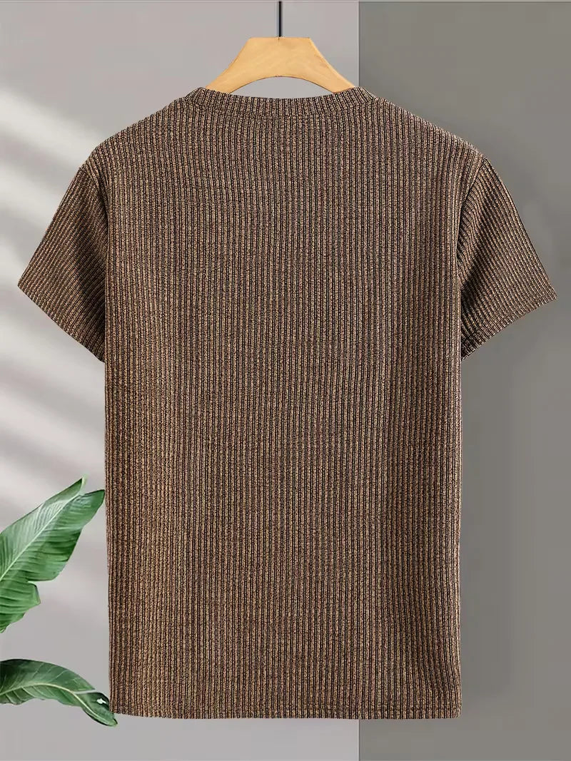 Casual men's T-shirt with jacquard pattern