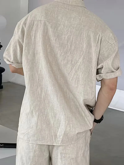 Casual short-sleeved shirt