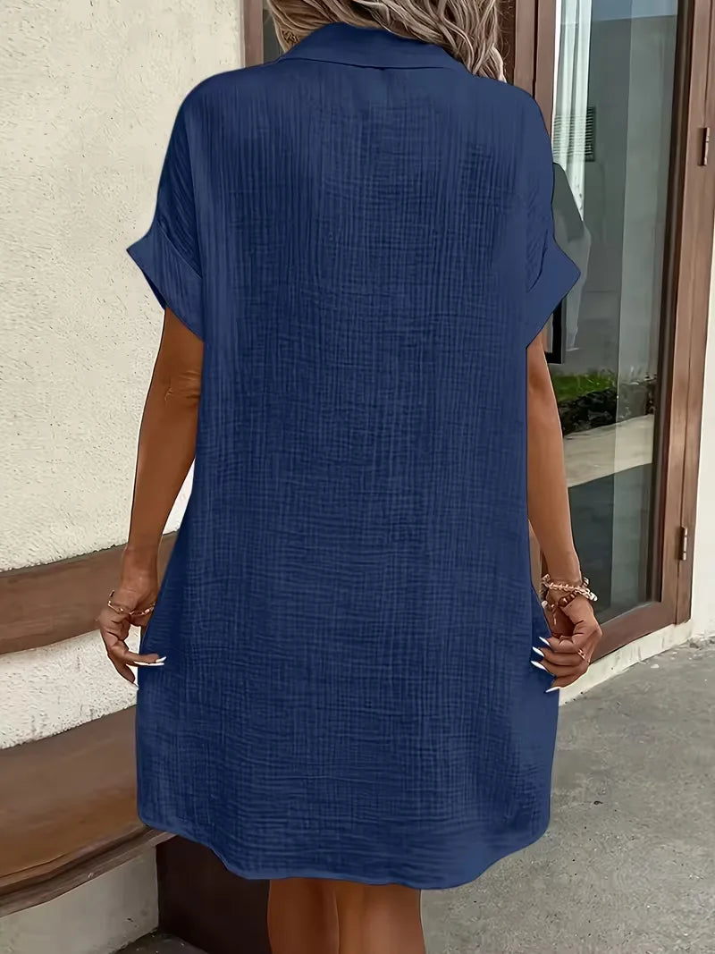 Shirt dress with V-neck and short sleeves
