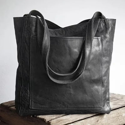 Shopper with Magnetic Closure