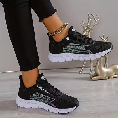 Low sneaker with mesh upper