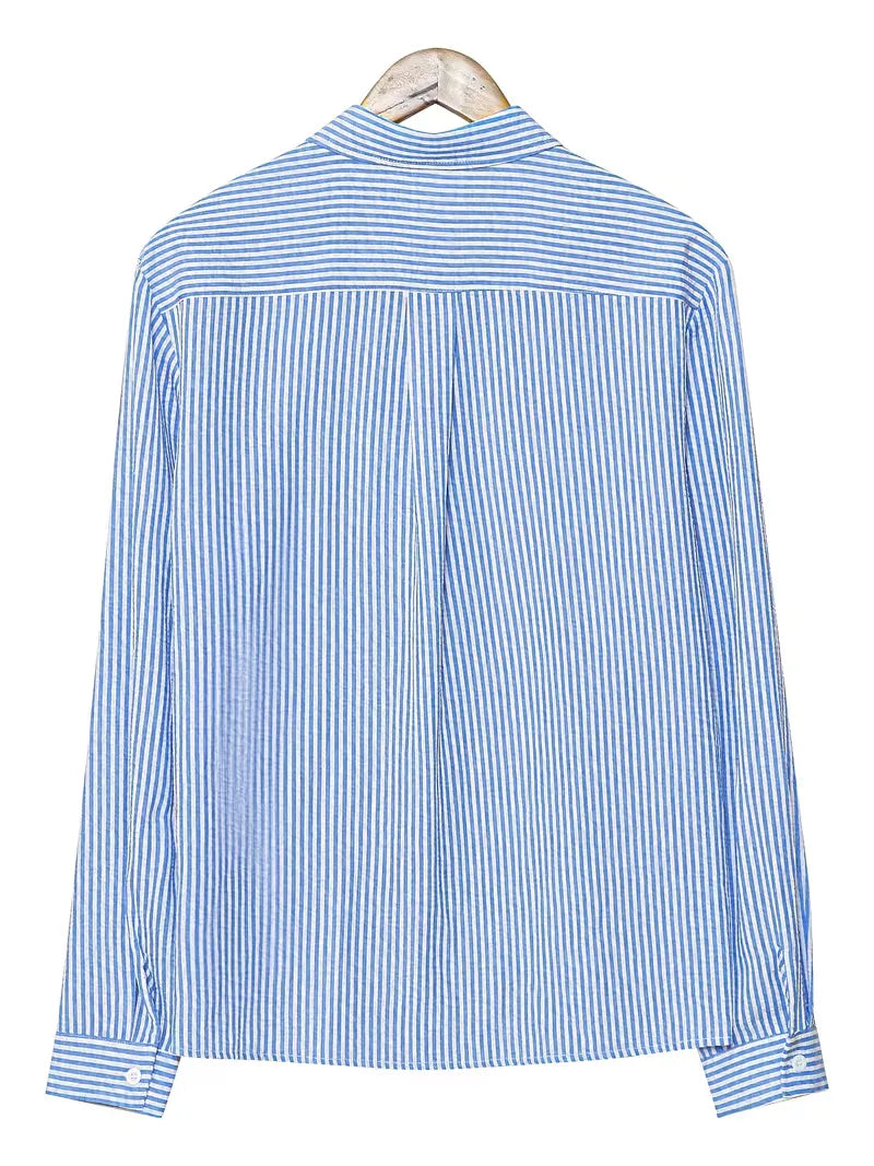 Casual shirt with long sleeves
