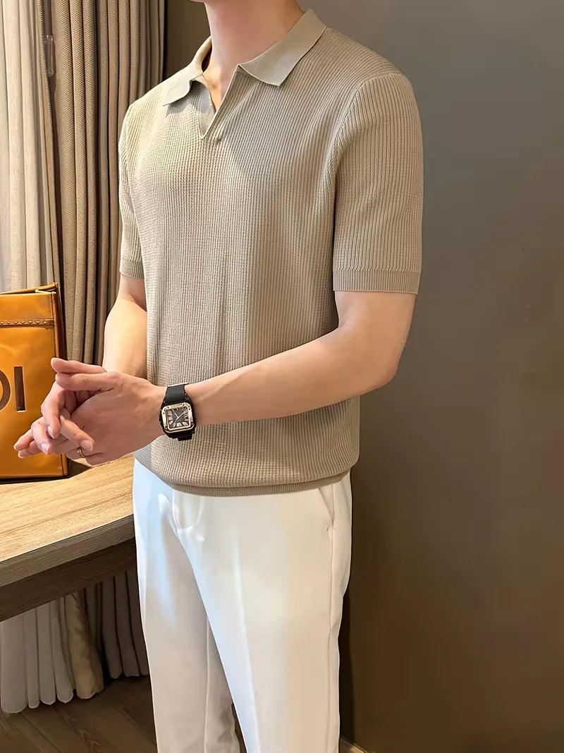 Polo with V-neck and short sleeves
