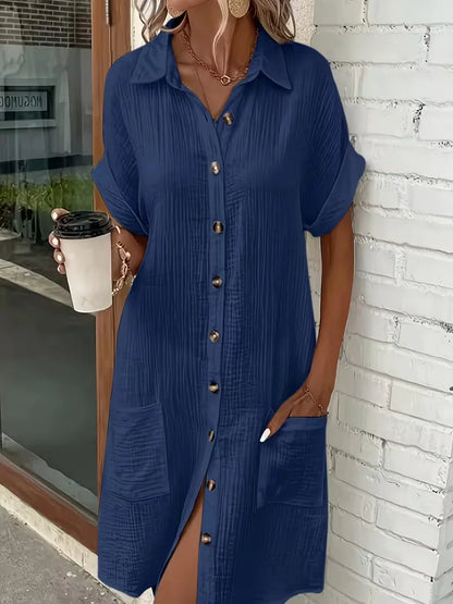 Shirt dress with V-neck and short sleeves