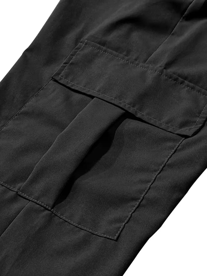 Cargo trousers with tapered leg