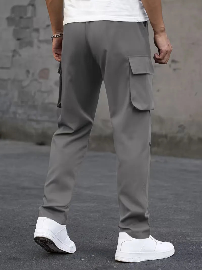 Cargo trousers with elastic waistband