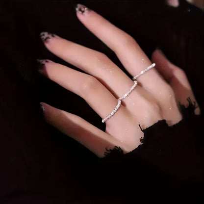 Ring set with sparkling rings