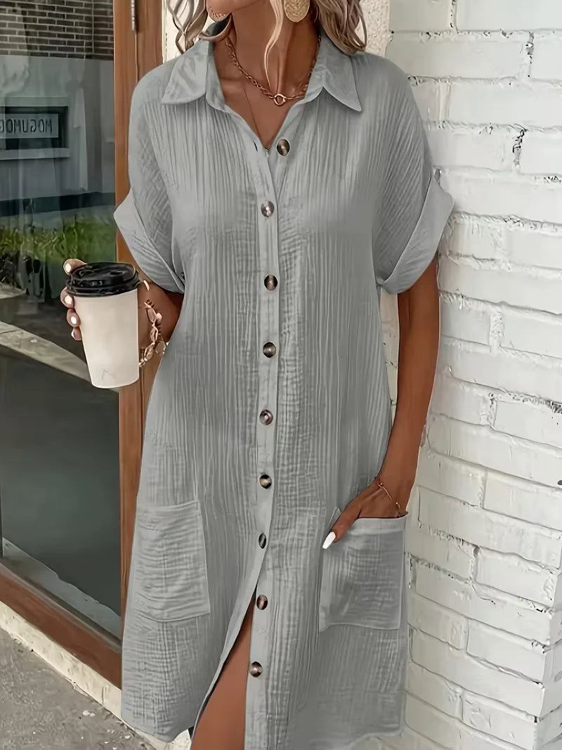 Shirt dress with V-neck and short sleeves