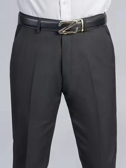 Trousers with elastic waistband and regular fit
