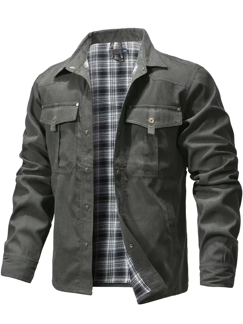 Cargo jacket with lapel collar and button closure