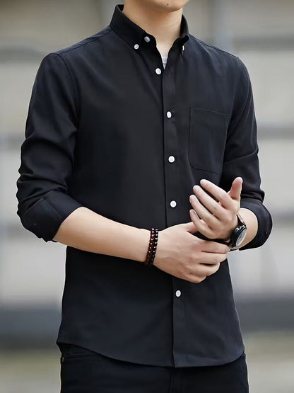 Casual shirt with long sleeves and chest pocket