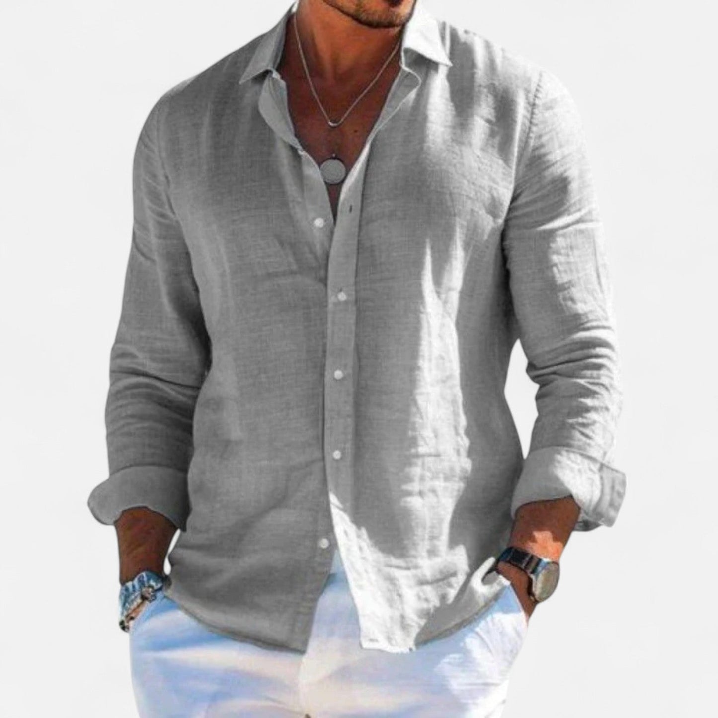 Casual shirt with long sleeves and regular fit
