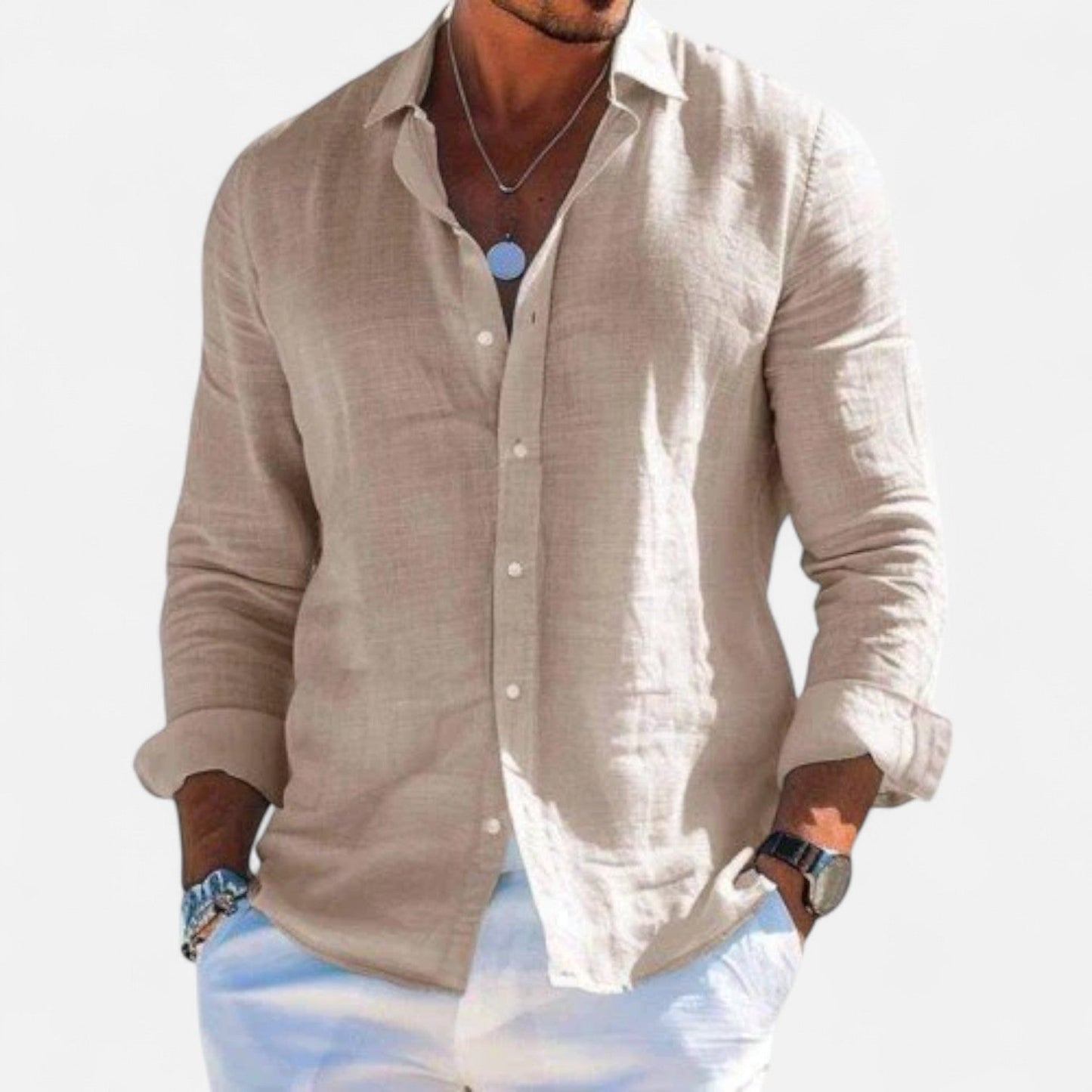 Casual shirt with long sleeves and regular fit