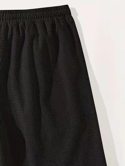 Casual shorts with drawstring waist and side pockets