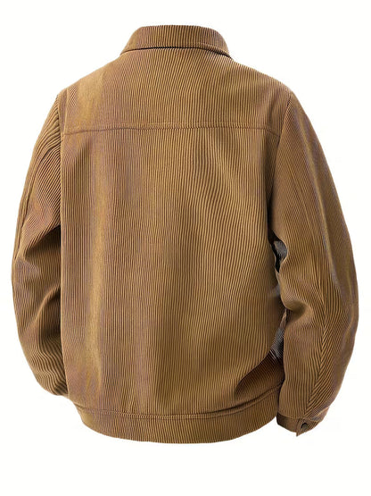 Corduroy jacket with two chest pockets and classic collar